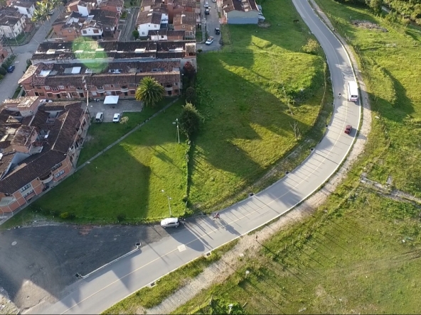 2 LOTES URBANOS PARA INVERSIÓN EN CARMEN DE VIBORAL (Oriente Antioqueño)