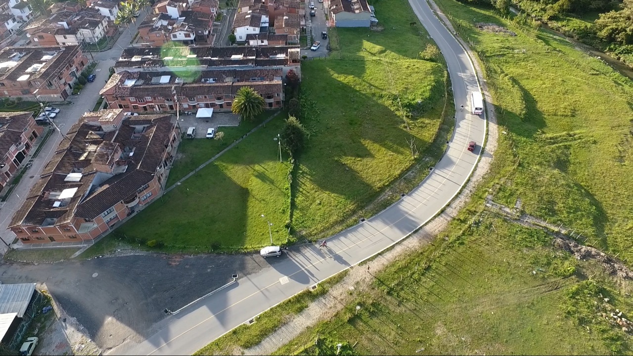 2 LOTES URBANOS PARA INVERSIÓN EN CARMEN DE VIBORAL (Oriente Antioqueño)