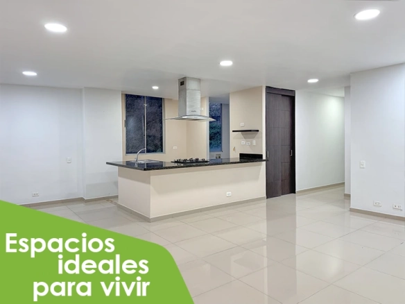 Sala amplia – apartamento en venta en Castropol El Poblado
